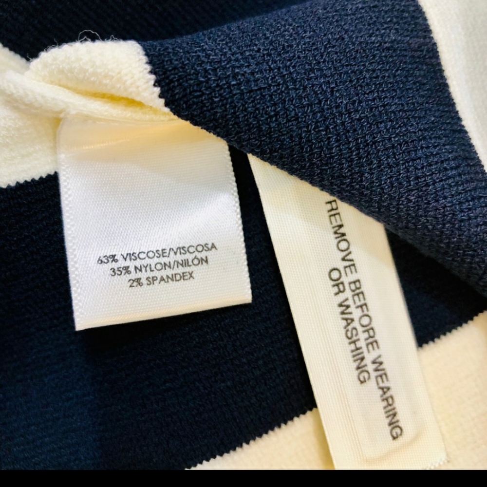 NWT Ann Taylor Knit Peplum Top - Picture 2 of 3